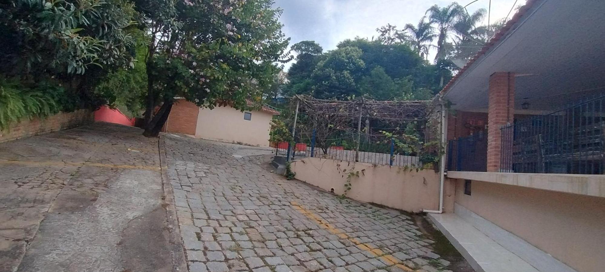 Hospedagem Vila Rica - 500M Do Centro De Cunha Sp Exterior foto